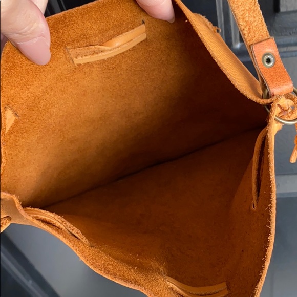 VINTAGE Leather boho crossbody - Picture 3 of 6